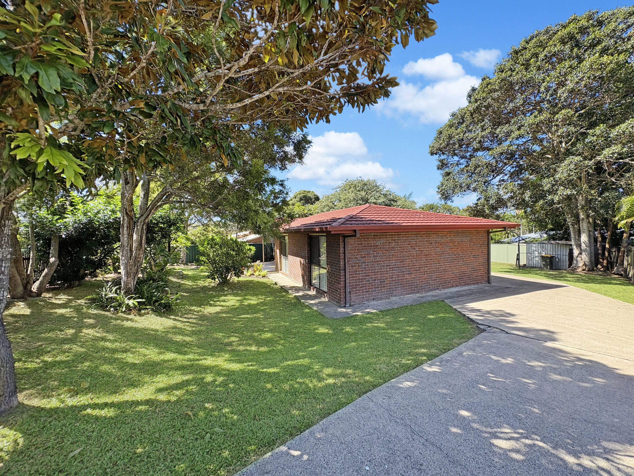 Sold — 18 Kensington Street, Browns Plains QLD 4118